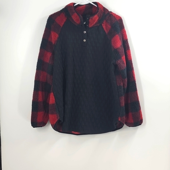 Maurices Tops - Maurices red and black Buffalo plaid fleece